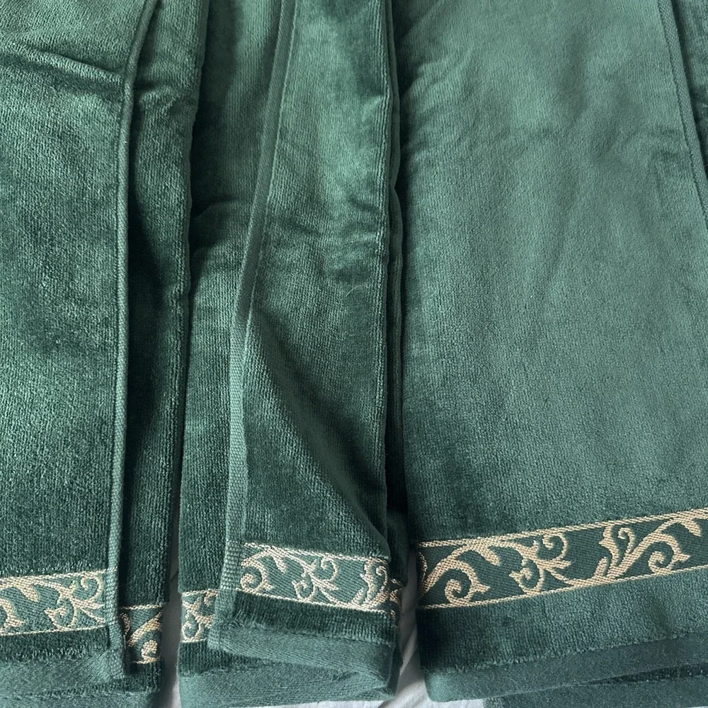 Emerald Green Vintage Velvet Touch Gold Tree Detail Decorative 5pc Towel Set